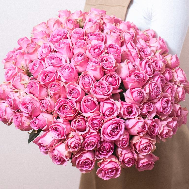 Send a Bunch of Hey Ya Pink Flower Online, Price Rs.4195