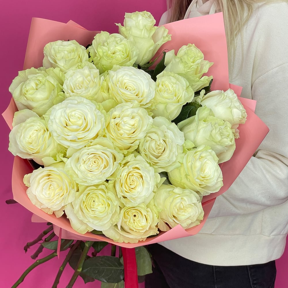 Bouquet '23 white roses per package' - order and send for 80 $ with ...