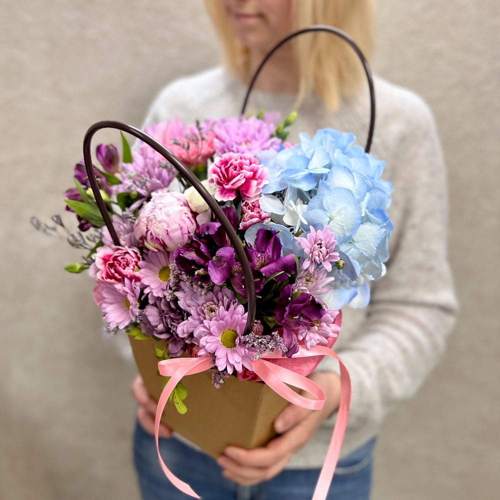 Assorted fresh flowers in a bag Order Flower Bouquets Delivery