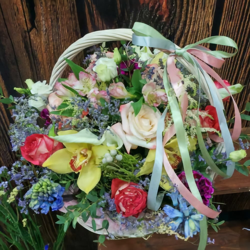 Blumenkorb 'Large basket of flowers' bestellen und versenden für 109