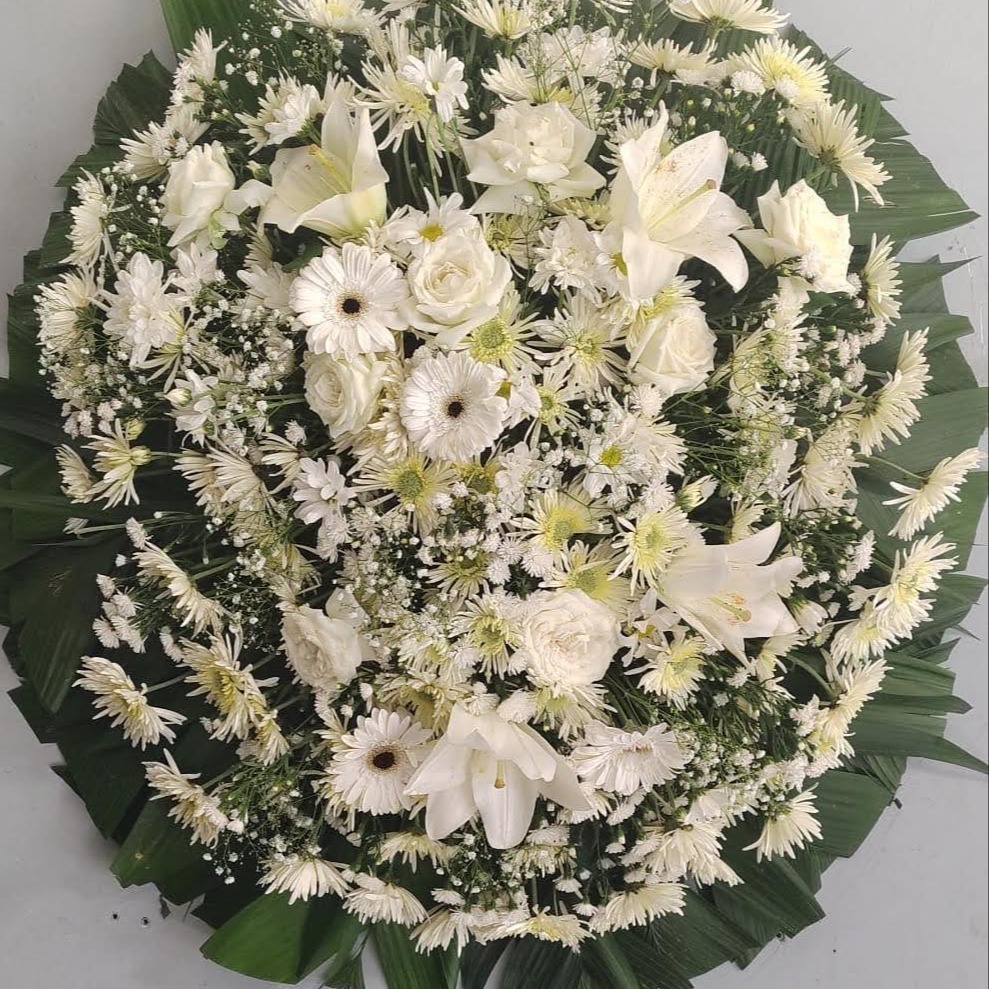 Funeral wreath "White crown"