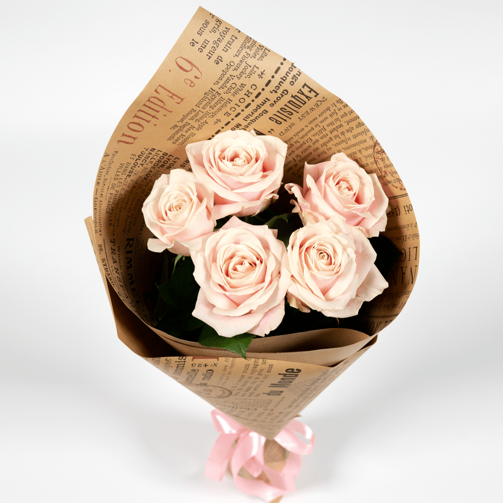 Bouquet '5 roses 60 cm "Ross"' - order and send for 17 $ with same day  delivery - MyGlobalFlowers