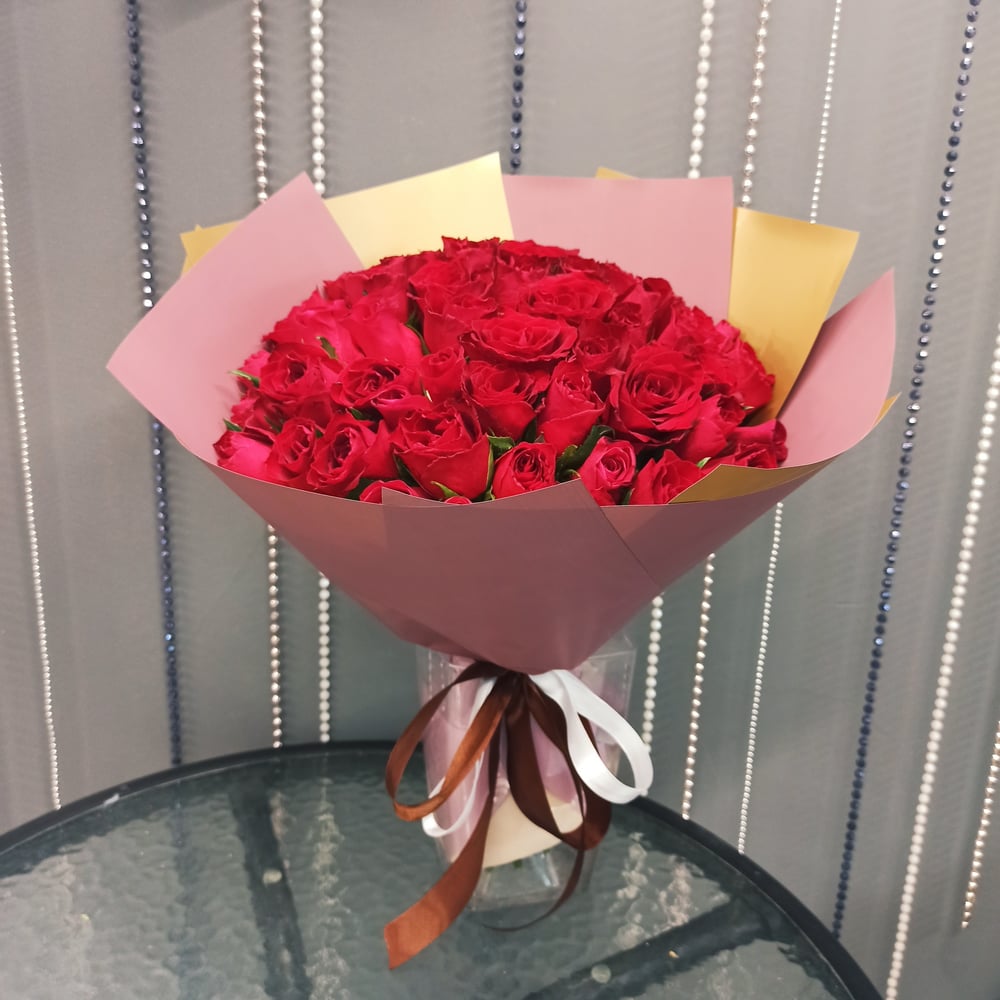 Order Red Roses Bouquet Online For Birthday, wedding & Valentine's day