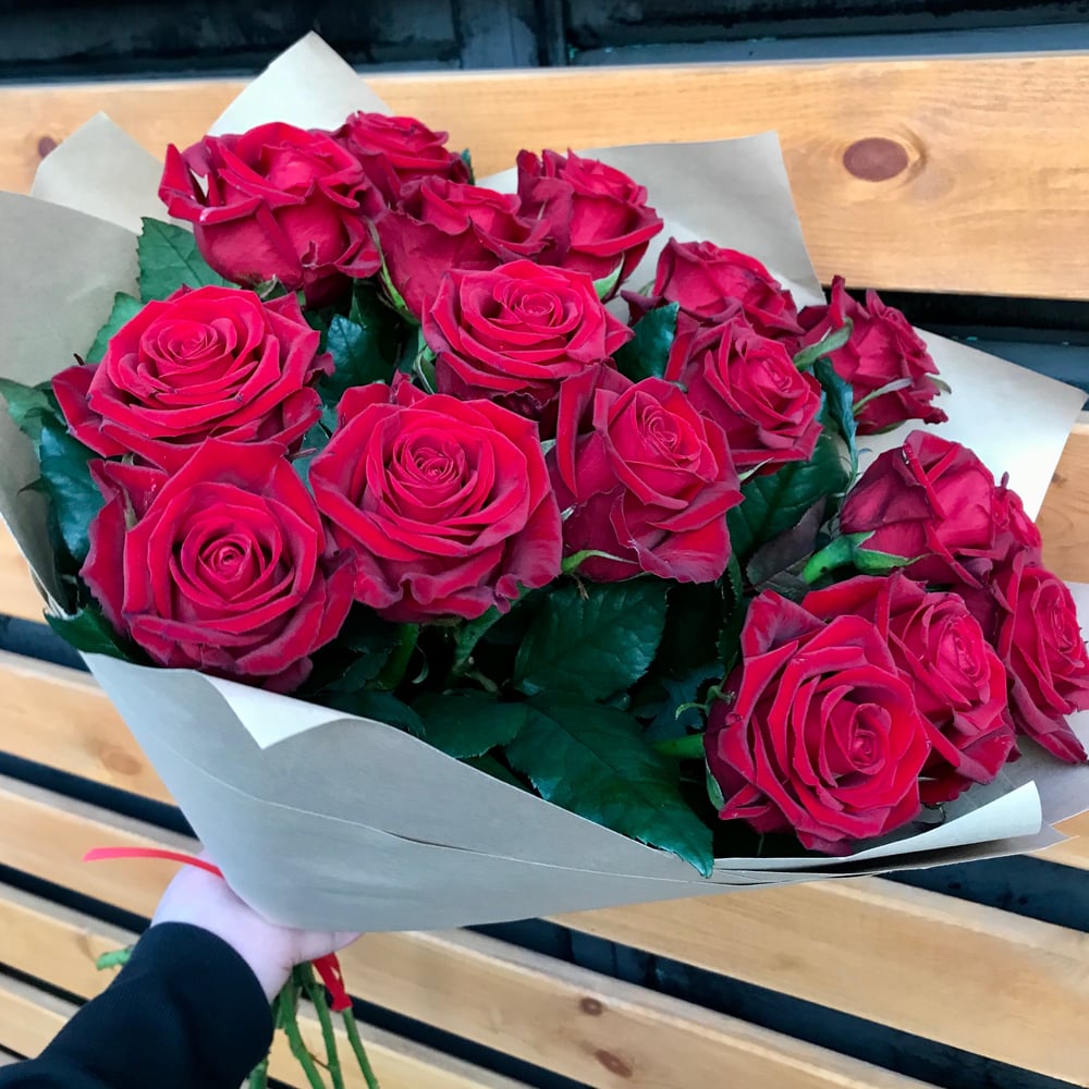 Bouquet of red roses 60 cm 17 pcs — MyGlobalFlowers