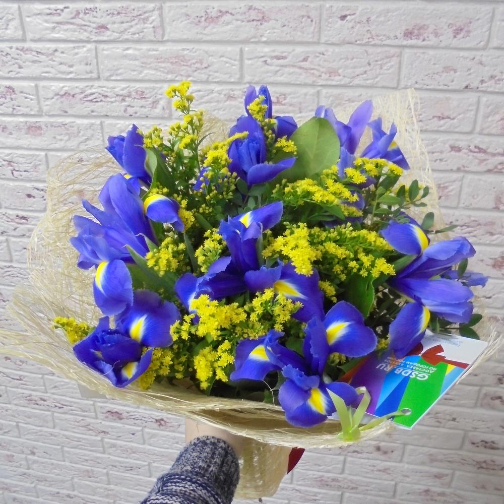 Букет «Яркое поле» из ирисов - заказать и купить за 2 750 ₽ с доставкой ...
