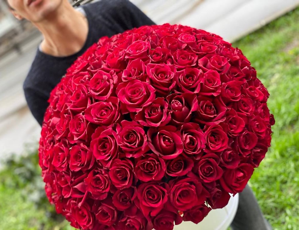 Rose Flower Box Bouquet