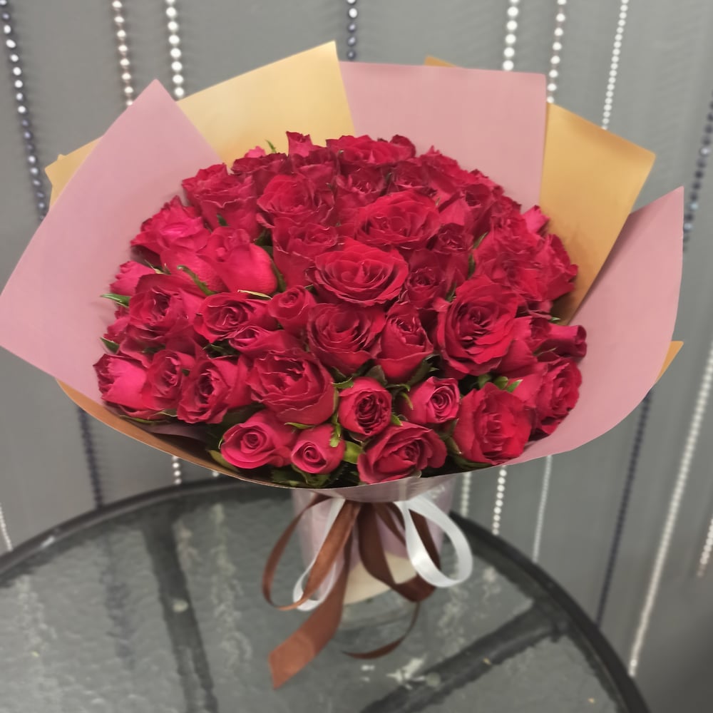 Bouquet '35 Red Roses' - Order And Send For 62 $ With Same Day Delivery -  Myglobalflowers