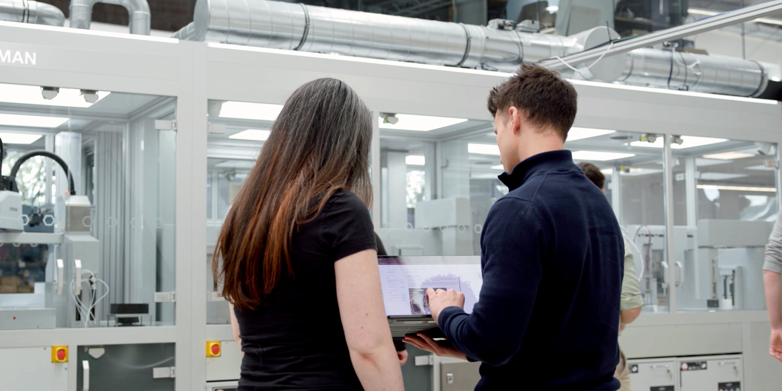 Labman.Live Users with Robot