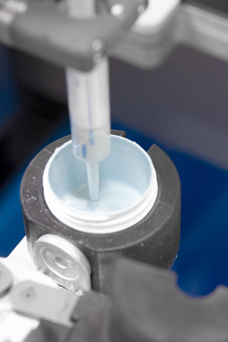 a piece of pipetting techy equipment 