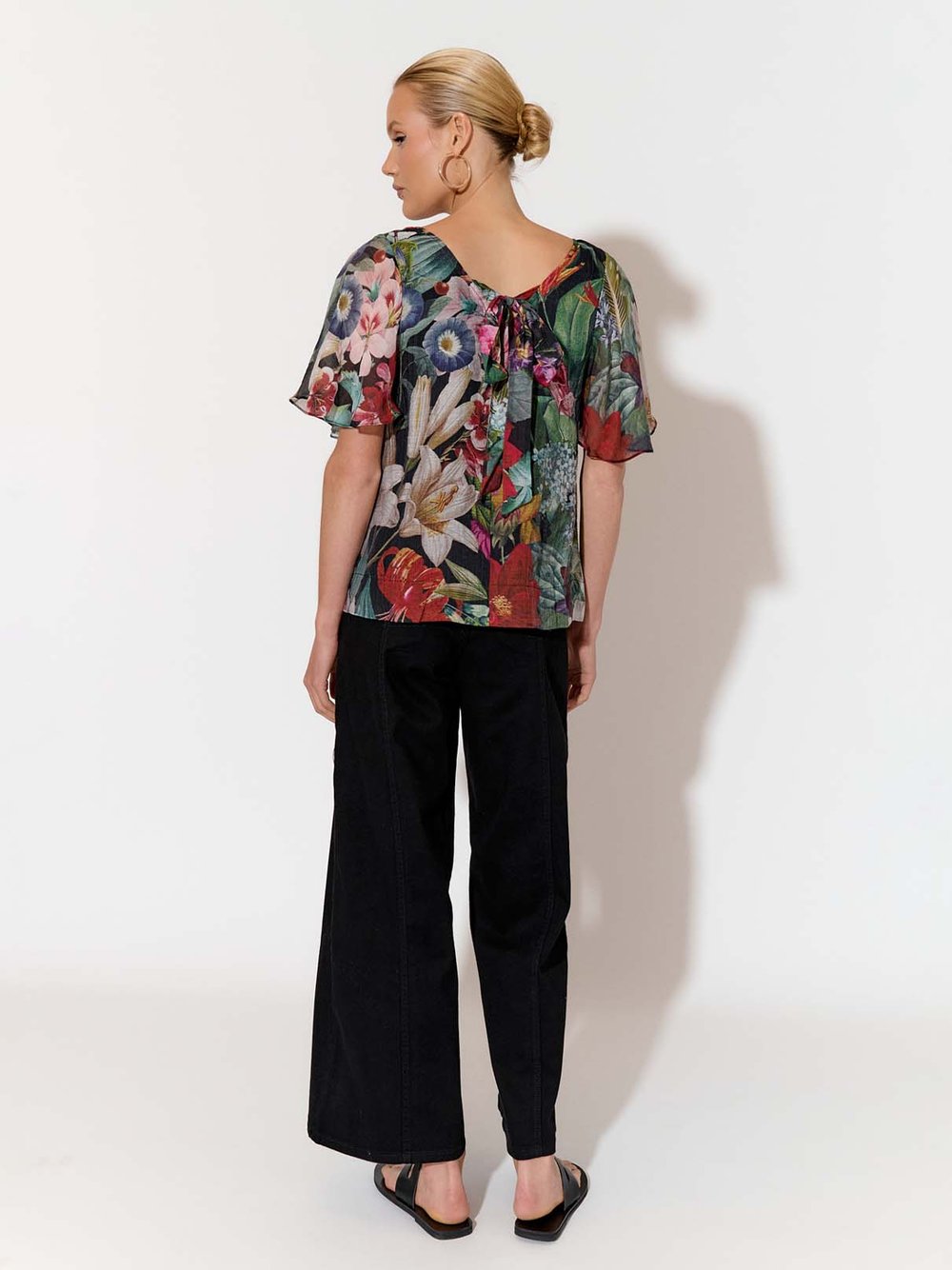 Flutter Sleeve Top Black Adorne