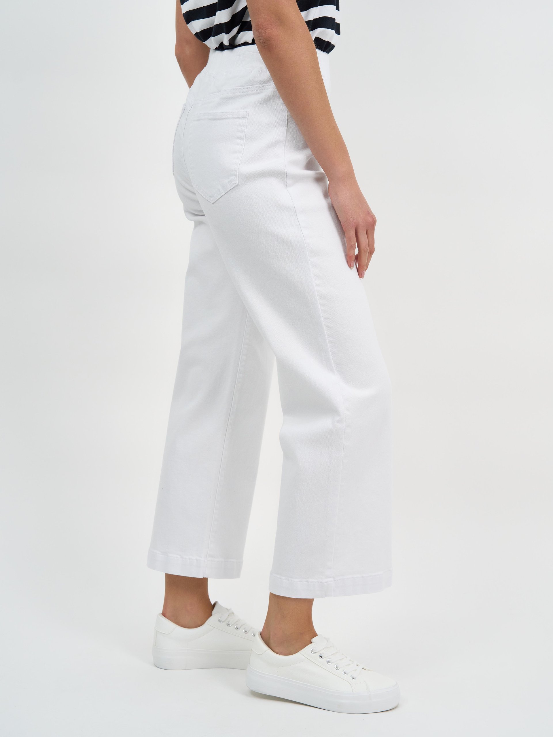 Threadz Georgia Wide Leg Denim Jean in Khaki