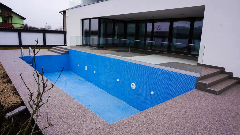 seamless-exterior-resin-bound-paving-system