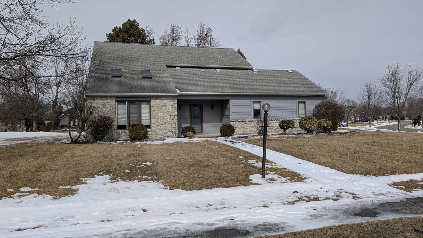 Fort Wayne home with water damage and mold sold for cash to Spectrum Property Solutions by an out-of-state owner.