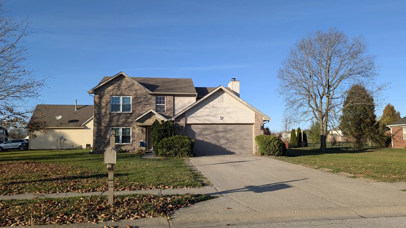 2010s Cincinnati subdivision home Spectrum Property Solutions purchased from a homeowner facing pre-foreclosure.