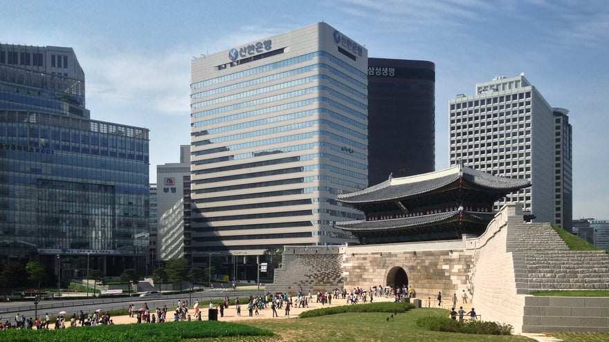 Major South Korean Bank Planning to Provide Cryptocurrency Services