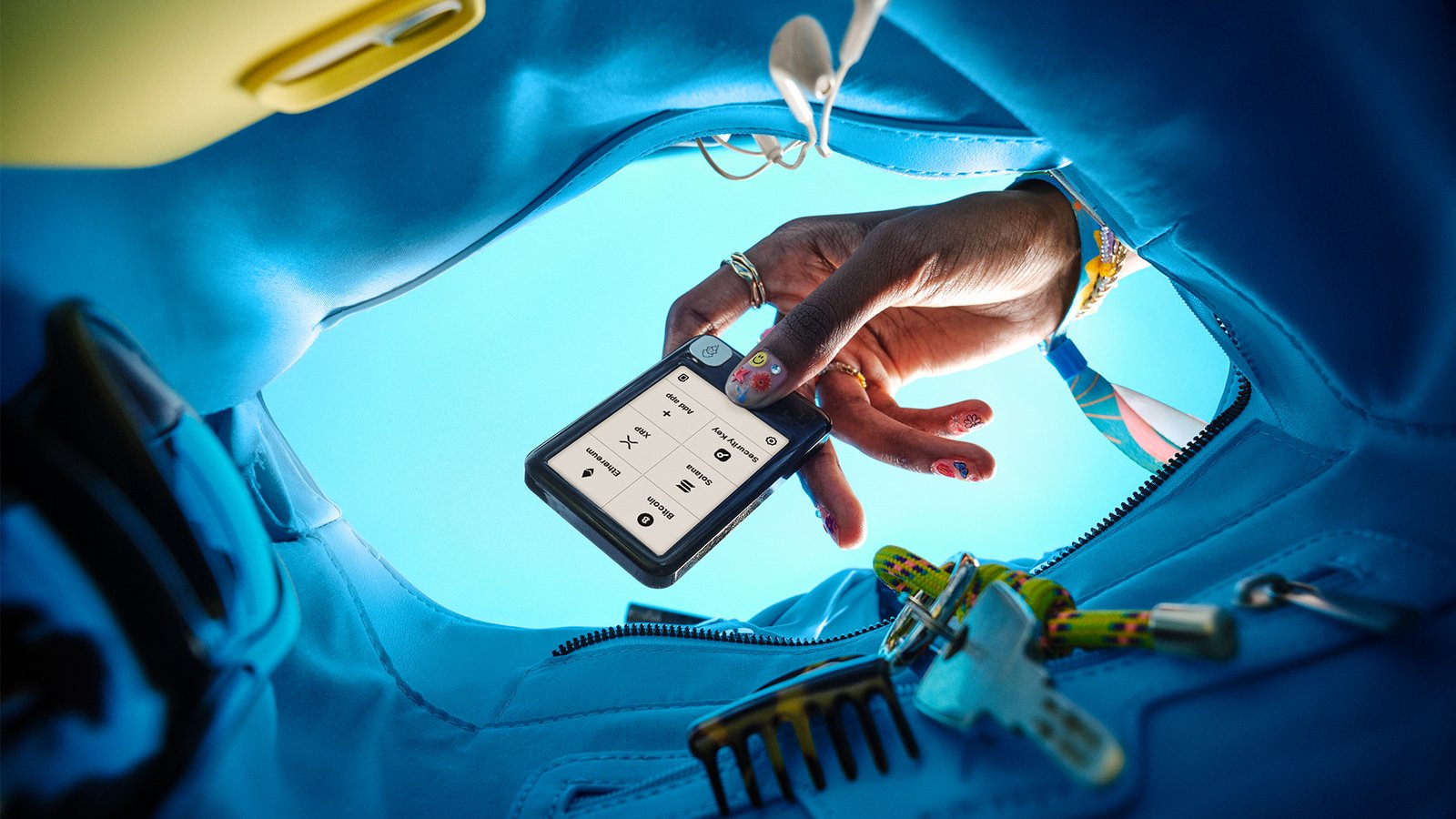 Ledger Nano 5th Gen Review – A Mid-Tier Hardware Wallet With Premium  Features | CoinCodex