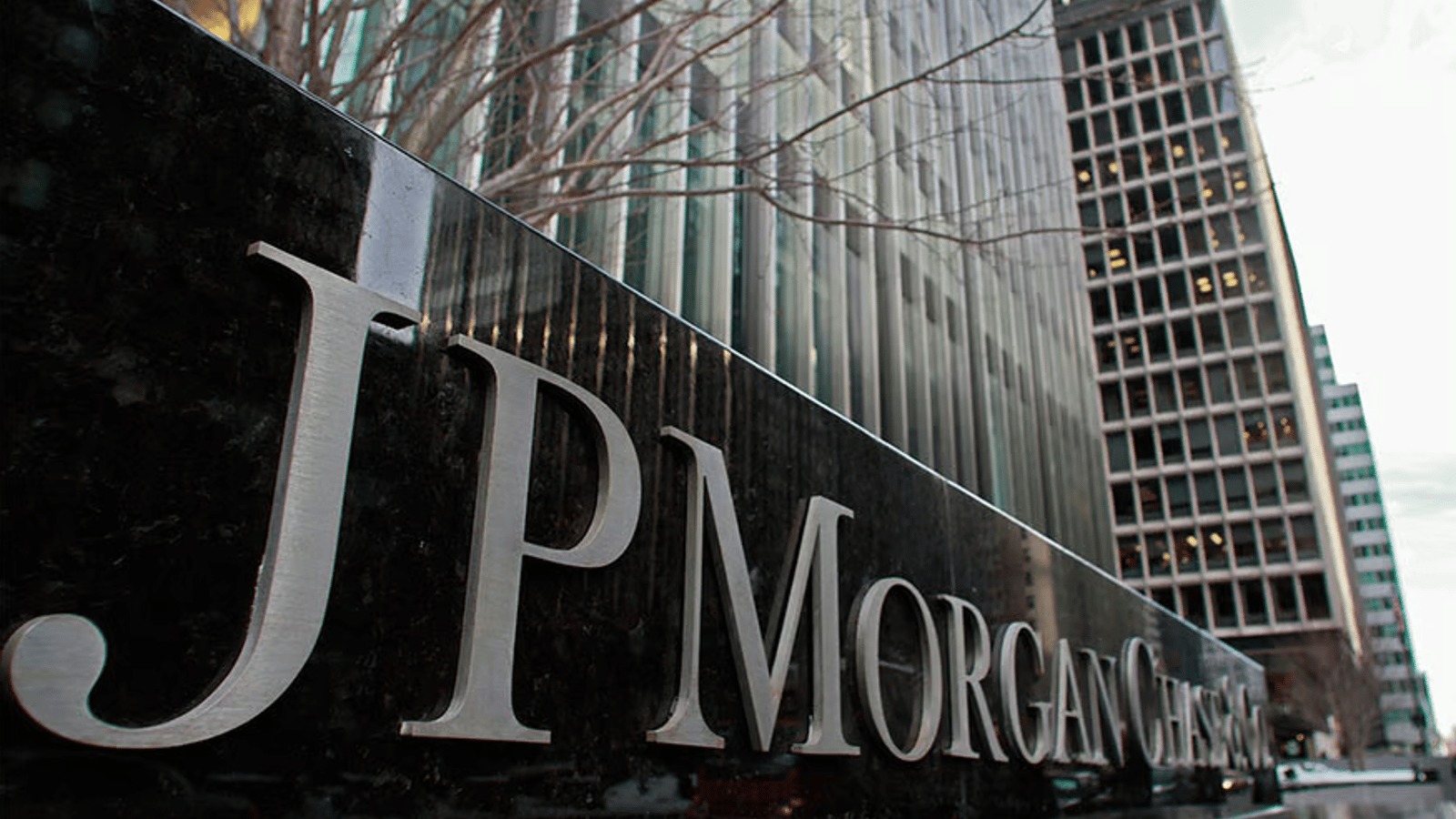 JPMorgan Reportedly Preparing to Accept Bitcoin and Ethereum as Loan  Collateral | CoinCodex