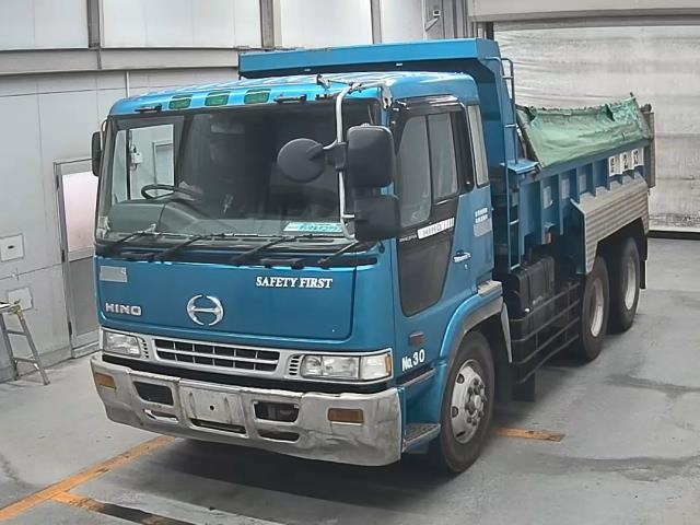 TRUCK 