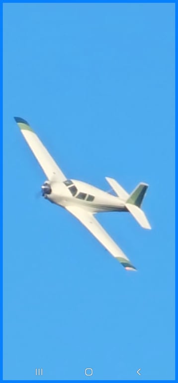 Cessna 150F - N8637G