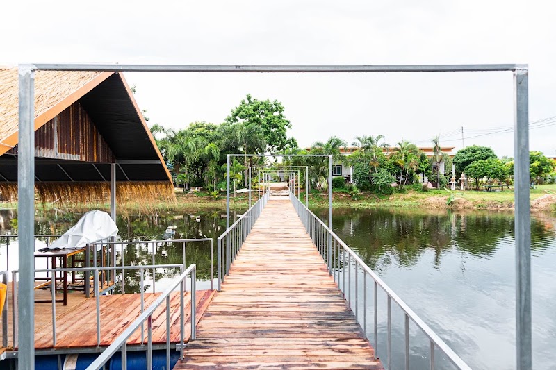 โรงแรมตาฮักยายรีสอร์ท