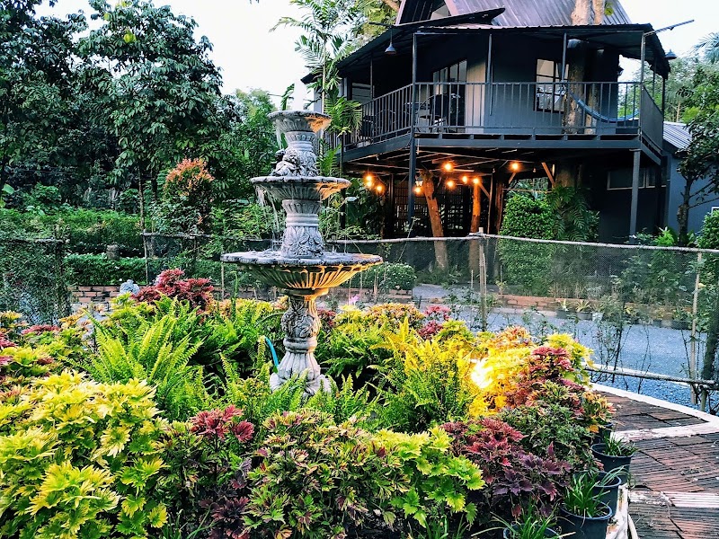 Baan Rom Lom Yen