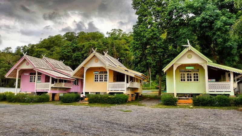 ฟ้ารดารีสอร์ท เขาใหญ่ Farada Resort Khaoyai