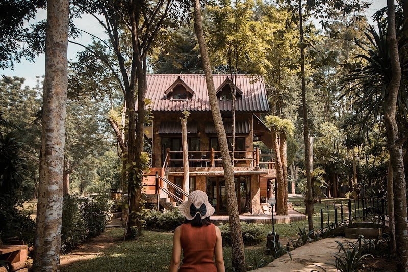 La Foresta Kanchanaburi By The River Lodge
