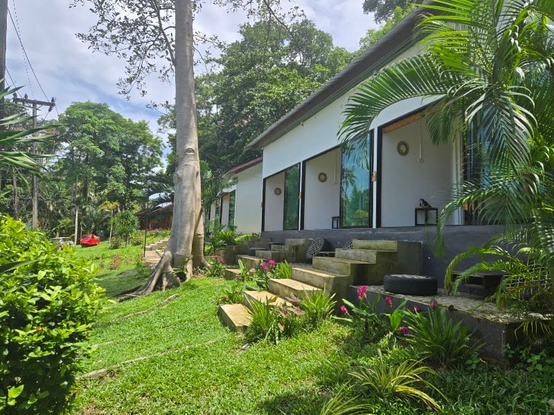 Cliff Cottage Resort