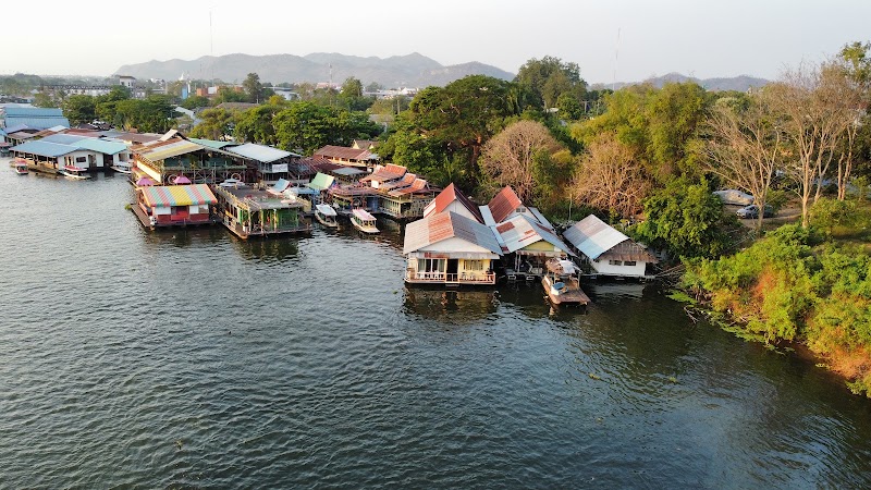 Nita Raft House or Nita Guest House