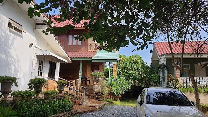 Rosemary House : บ้านสวนโรสแมรี่