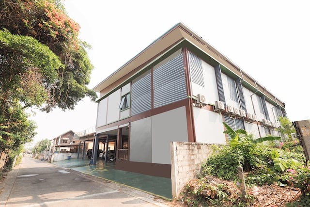 Korat Buri Green Hotel