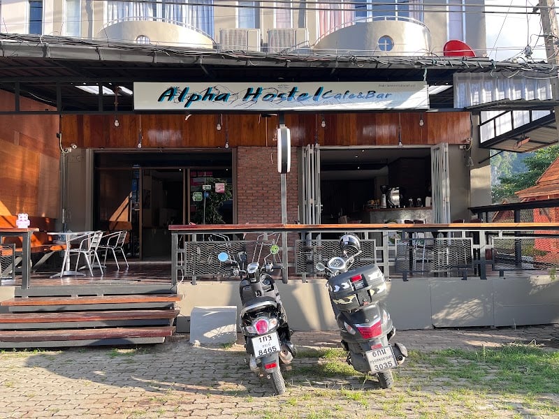 ALPHA Hostel Cafe&Bar