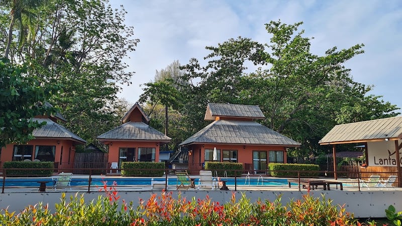 Lanta Cottage