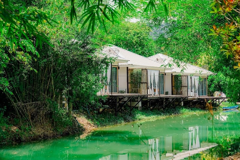 The Chamuang Forest Nakhon Nayok เดอะชะมวงฟอเรสต์ แอนด์ นายหัวคาเฟ่ นครนายก