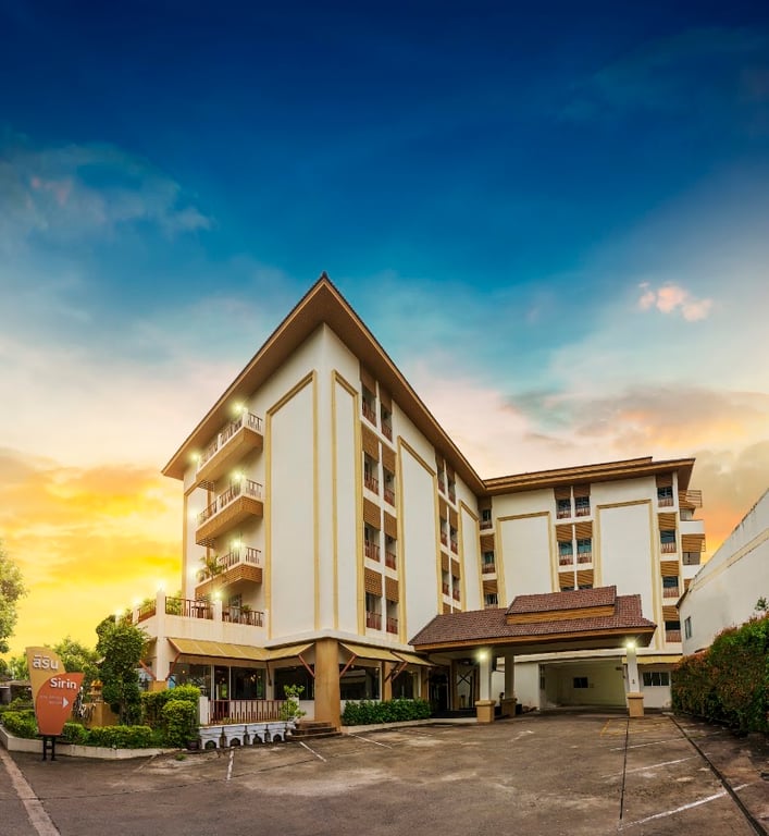 โรงแรมสิริน เรสซิเดนท์ (Sirin Hotel & Resident)