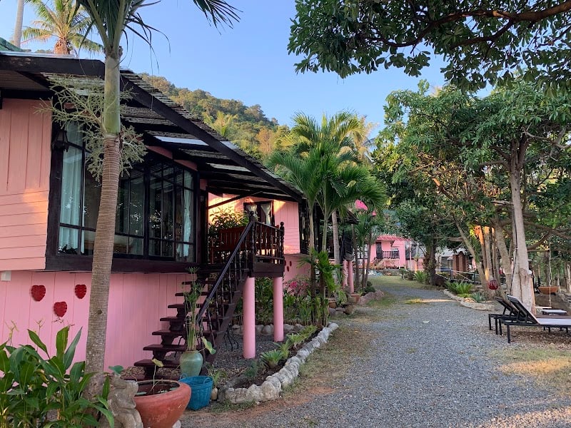 Mayuree Pink Resort