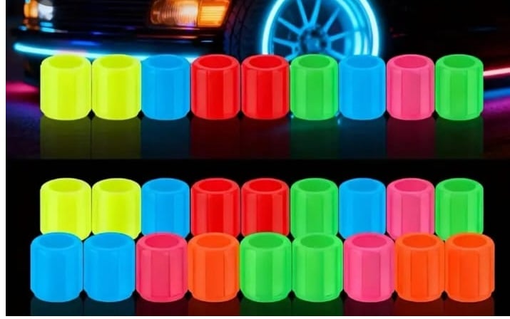 4  TAPONES FLUERESCENTES PARA AUTO