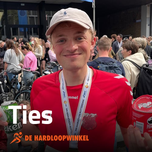foto van ties, werknemer hardloopwinkel