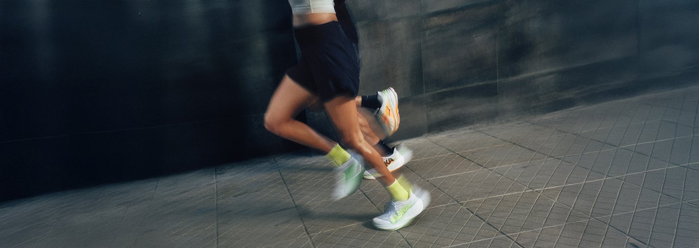 HOKA CLIFTON PRO