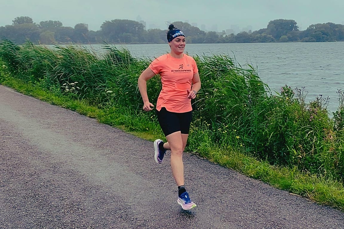 Hoka Review Skyflow van Marleen, producttester De Hardloopwinkel