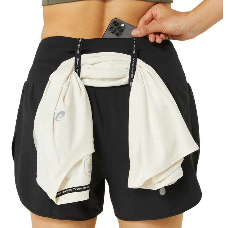 ASICS Road 3.5-inch Short (Performance Black) dames