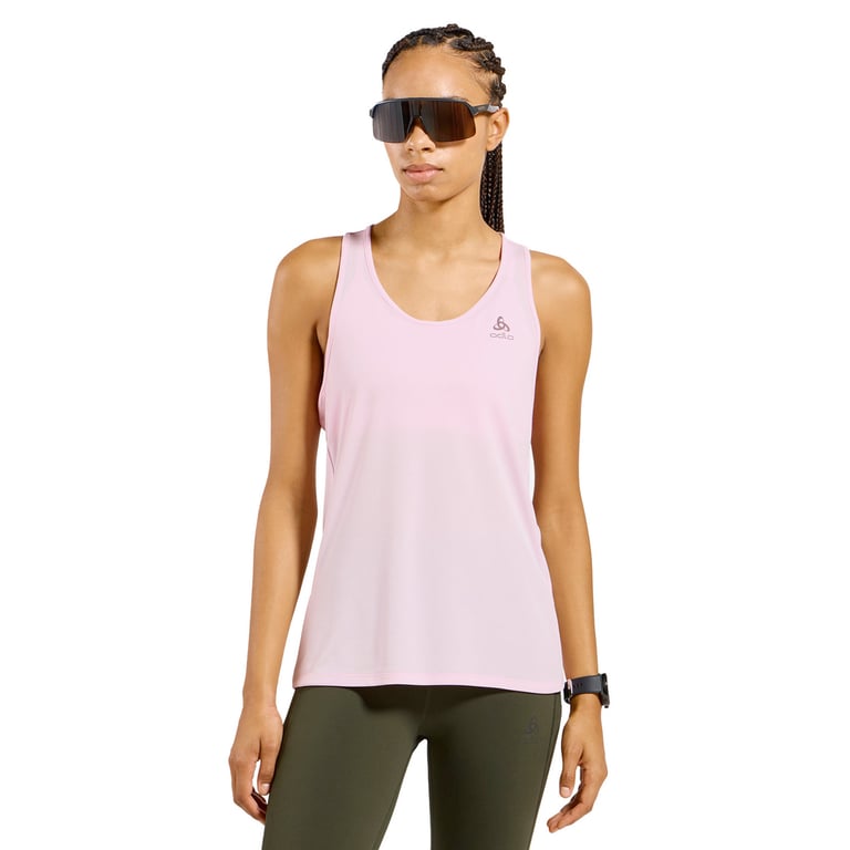 singlet Essential