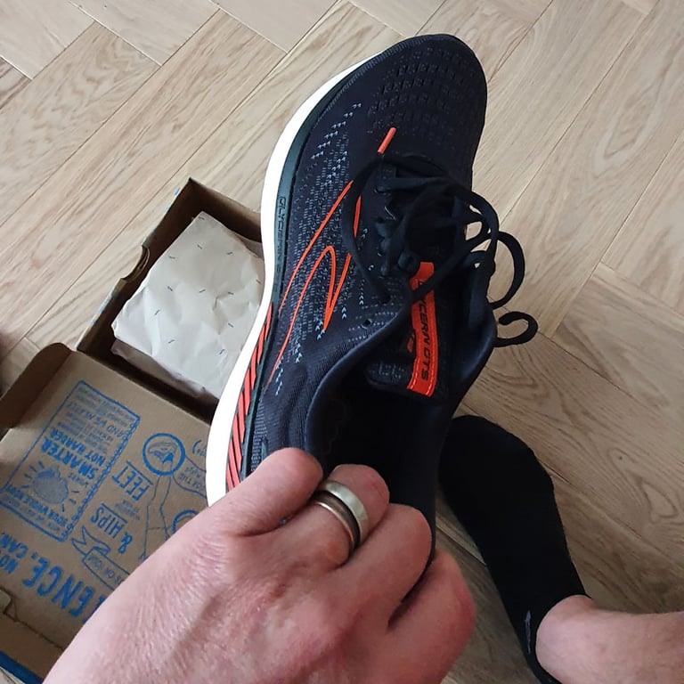 1e instap Brooks Glycerin GTS 19 uit de doos.