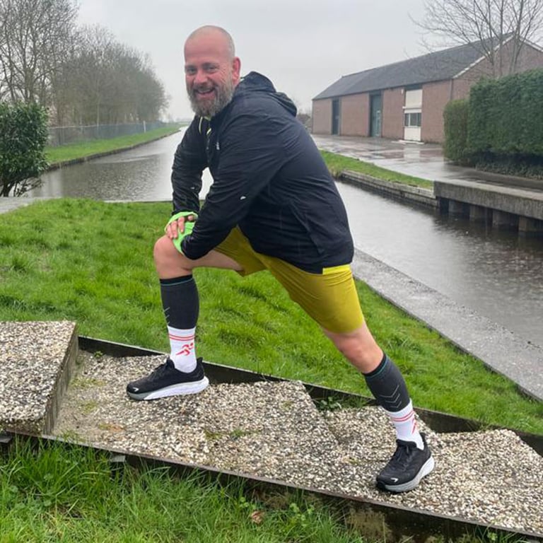 Review HOKA ARAHI 6 getest door Frank van De Hardloopwinkel