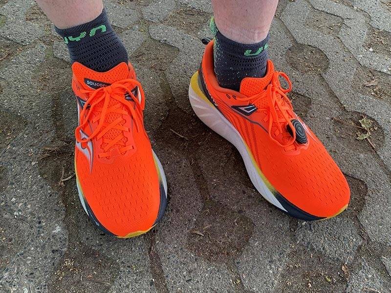 Het comfort van de Saucony Triumph 22 oranje