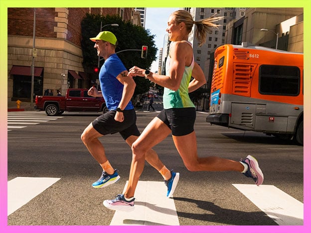 Hoka Skyflow loopschoenen dames en heren | De Hardloopwinkel