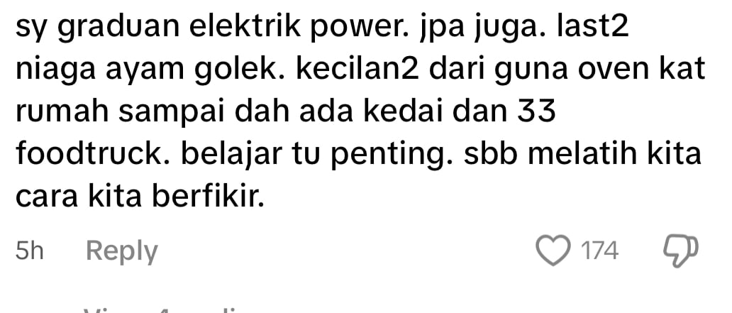 'Have I Failed In Life?', Asks M'sian Street Vendor Who Actually Has JPA Scholarship & Chemistry Degree comment