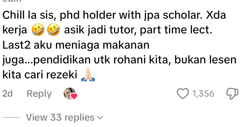 'Have I Failed In Life?', Asks M'sian Street Vendor Who Actually Has JPA Scholarship & Chemistry Degree comment
