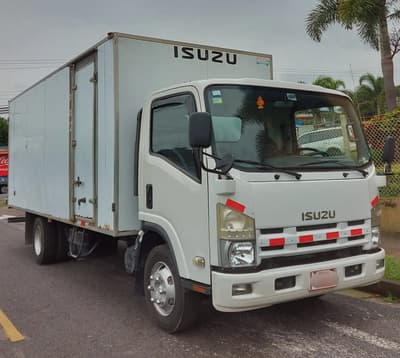 2017 Isuzu nqr
