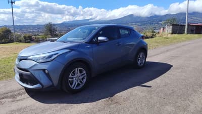 2022 Toyota CHR Híbrido